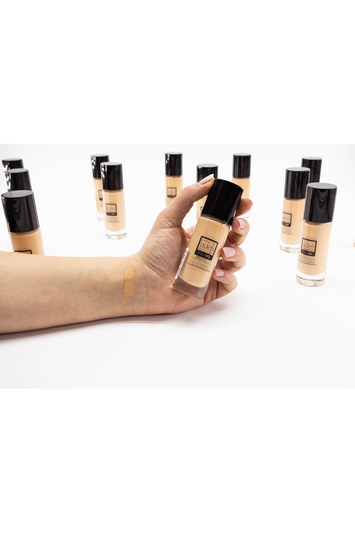 Full HD Likit Fondöten 20 ml
